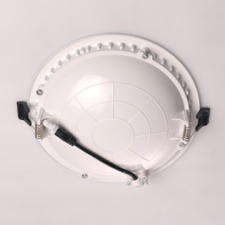 Встраиваемый точечный светильник DeMarkt Стаут 702011901