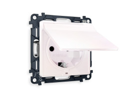 Розетка Ambrella Volt MA208010 ALFA QUANT