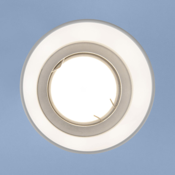 Встраиваемый точечный светильник Elektrostandard 6073 MR16 WH белый