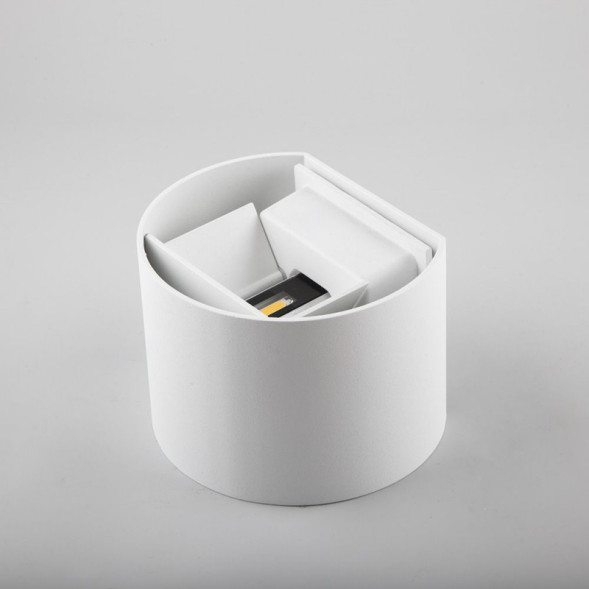 Уличный настенный светильник Feron 11873