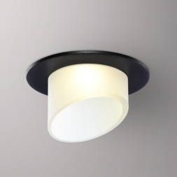 Встраиваемый точечный светильник Novotech LIRIO 370896