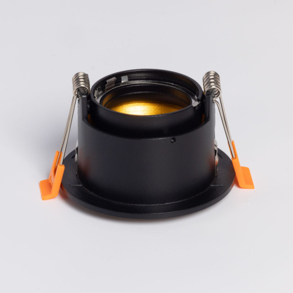 Встраиваемый точечный светильник DeMarkt Прайм 850010501