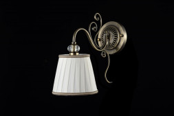 Бра Maytoni VINTAGE ARM420-01-R