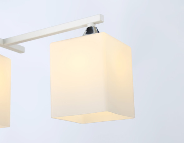 Потолочный светильник Ambrella Light Traditional TR303113