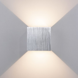 Уличный настенный светильник Elektrostandard 1548 TECHNO LED WINNER алюминий