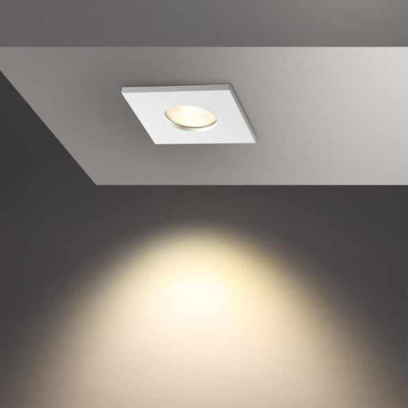 Точечный влагозащищенный светильник Novotech AQUA 370804