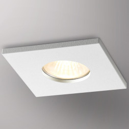 Точечный влагозащищенный светильник Novotech AQUA 370804