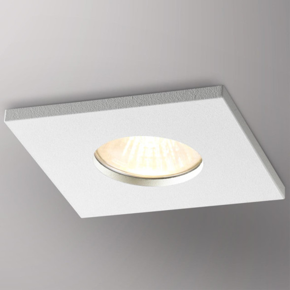 Точечный влагозащищенный светильник Novotech AQUA 370804