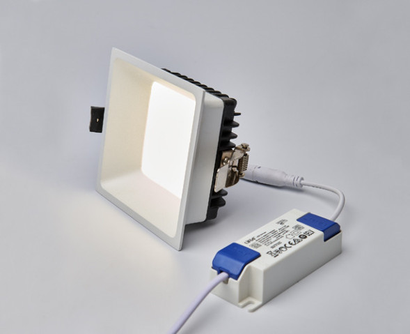 Точечный встраиваемый светильник ITALLINE IT06 IT06-6019 white 4000K