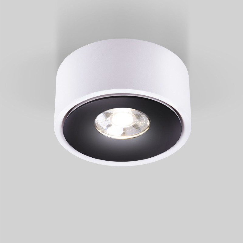 Накладной точечный светильник Elektrostandard Glide 8W белый/черный (25100/LED)