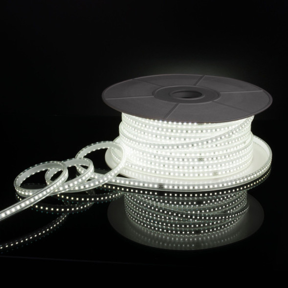 Лента Elektrostandard LS015 220V 14,4W 120Led 2835 IP65 6500 0W 220V белый (холодный) IP65