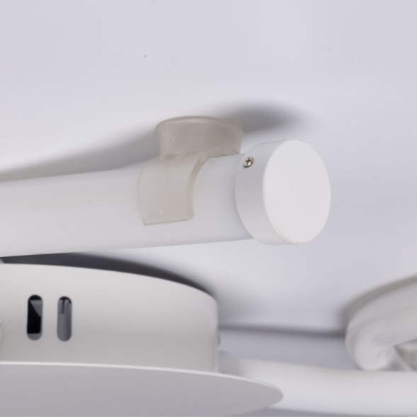 Потолочный светильник DeMarkt Толедо 312014203