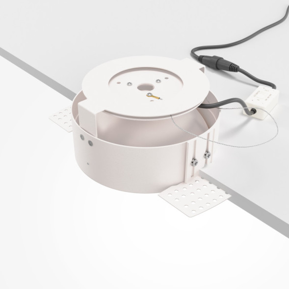 Встраиваемый точечный светильник Maytoni Technical Move DL060-9W3-4-6K-TRS-W