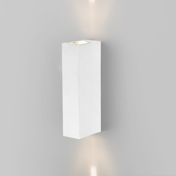 Уличный настенный светильник Elektrostandard Blaze LED белый (35136/W)