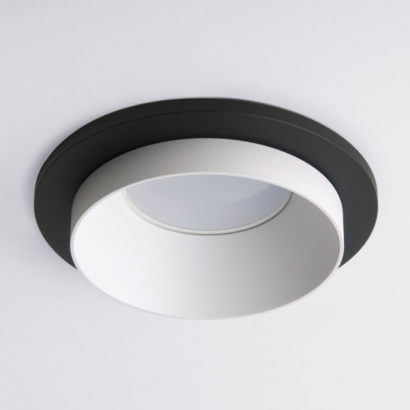 Встраиваемый точечный светильник Elektrostandard 114 MR16 белый/черный