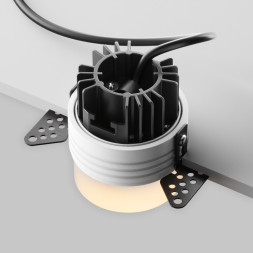 Встраиваемый точечный светильник Maytoni Technical nude DL065-12W3K-TRS-W