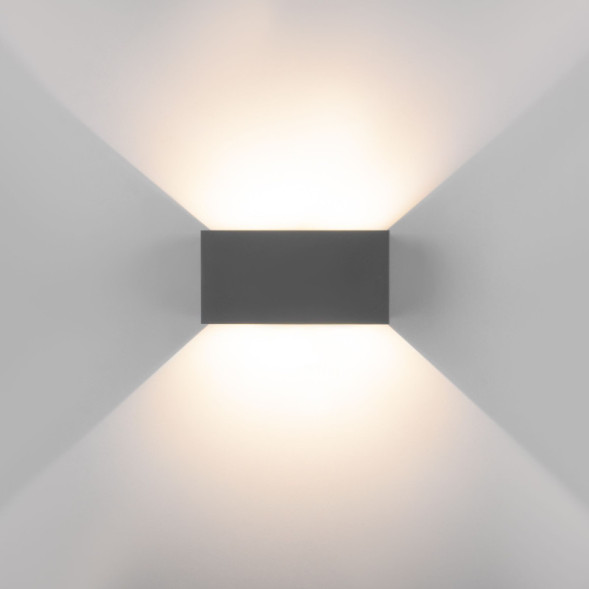Уличный настенный светильник Elektrostandard WINNER DOUBLE LED серый (35137/W)