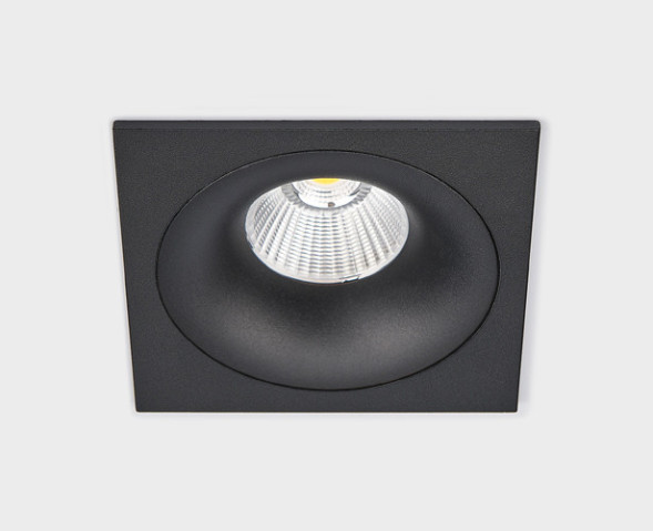 Точечный встраиваемый светильник ITALLINE IT06 IT06-6016 black 4000K