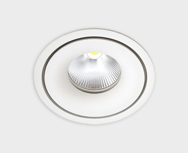 Точечный встраиваемый светильник ITALLINE IT06 IT06-6018 white 3000K