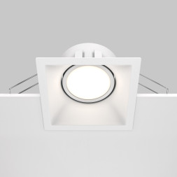 Встраиваемый точечный светильник Maytoni Technical Dot DL029-2-01W