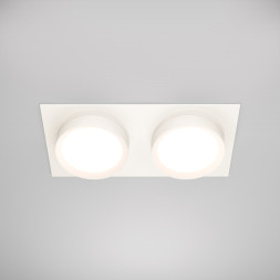 Встраиваемый точечный светильник Maytoni Technical Hoop DL086-02-GX53-SQ-W