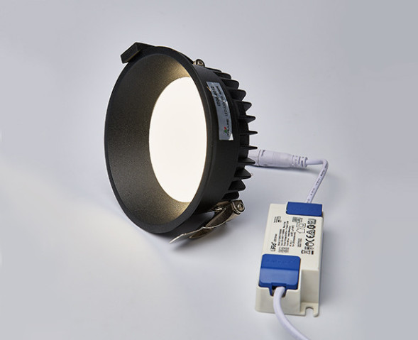 Точечный встраиваемый светильник ITALLINE IT06 IT06-6013 black 4000K