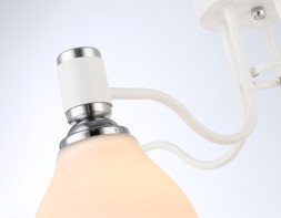 Потолочная люстра Ambrella Light Traditional TR303305