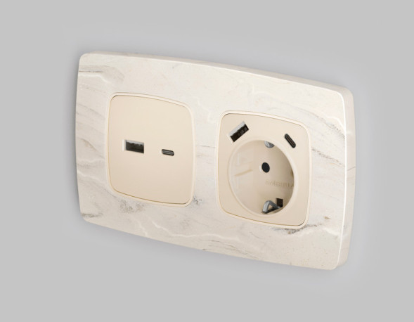 Рамка Ambrella Volt OF940602 OMEGA Opera