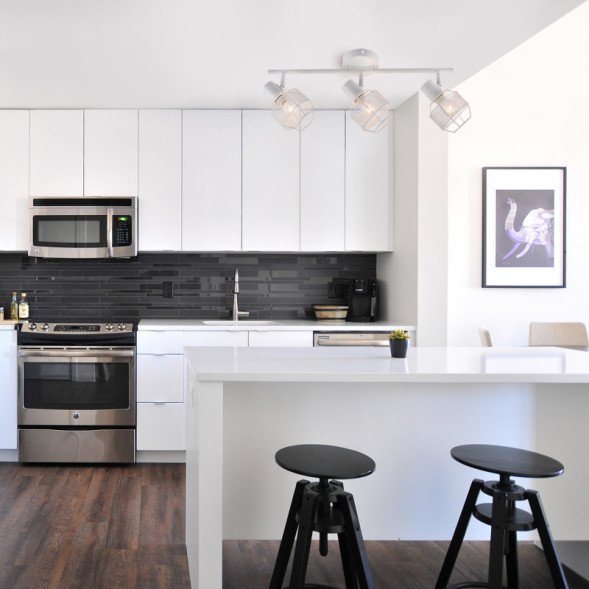 Спот Escada ROOK 689/3P White