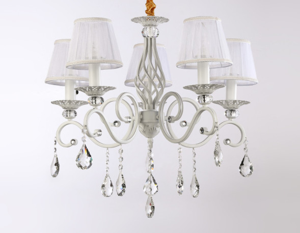 Подвесная люстра Ambrella Light Traditional TR4547