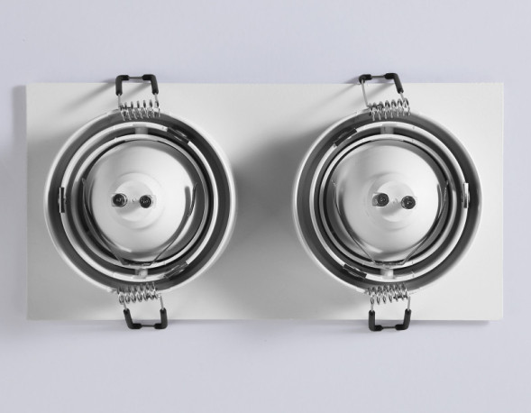 Точечный встраиваемый светильник Ambrella Light TECHNO SPOT TN102759