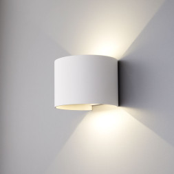 Уличный настенный светильник Elektrostandard 1518 TECHNO LED BLADE белый