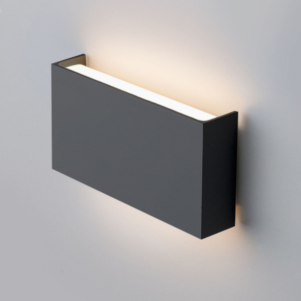 Уличный настенный светильник Elektrostandard 1705 TECHNO LED GOLF графит
