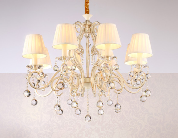 Подвесная люстра Ambrella Light Traditional TR4561