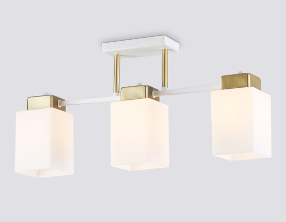 Потолочный светильник Ambrella Light TR303045 Traditional
