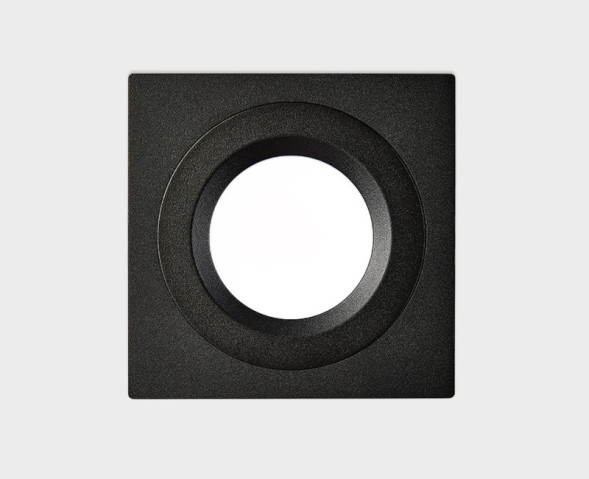 Точечный влагозащищенный светильник ITALLINE IT08 IT08-8018 black 4000K