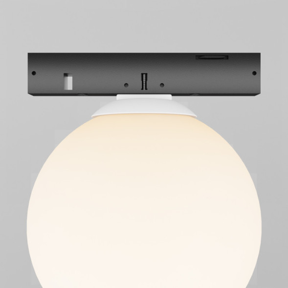 Магнитный трековый светильник Maytoni Technical luna TR185-1-3W2.7K-B