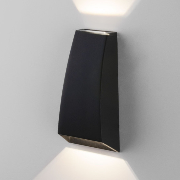 Уличный настенный светильник Elektrostandard Techno 1016 черный