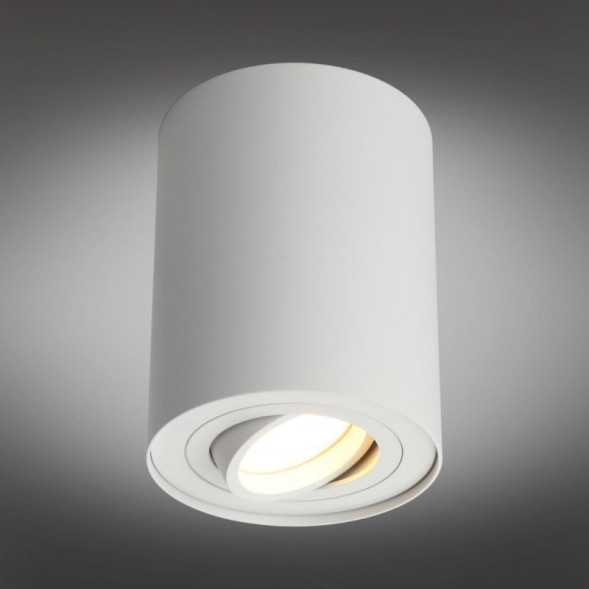 Накладной точечный светильник Omnilux Pantaleo OML-101009-01