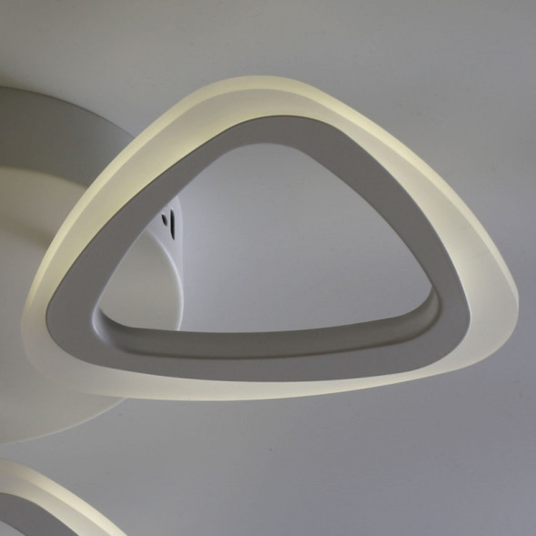 Потолочная люстра DeMarkt Мадлен 424012903