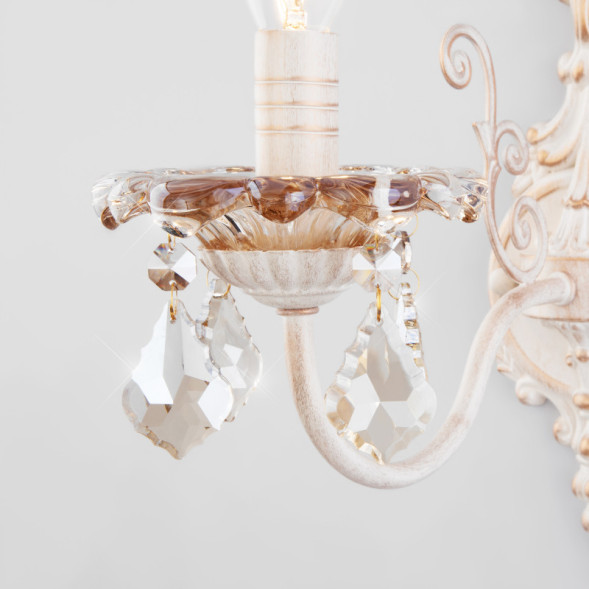 Бра Eurosvet 10118/1 белый с золотом/тонированный хрусталь Strotskis