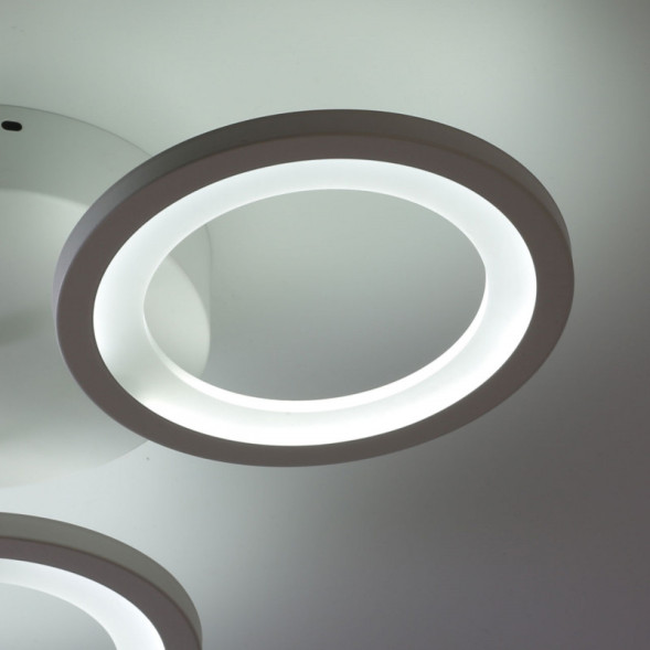 Потолочная люстра DeMarkt Мадлен 424013303