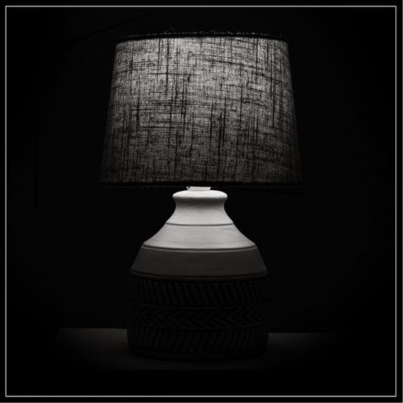 Настольная лампа ARTE Lamp tiaki A4636LT-1GY