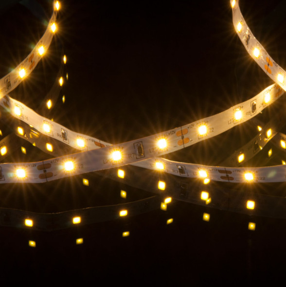 Лента Elektrostandard 5m 2835 60Led 4,8W 3300K 0W 12V белый (теплый) IP20