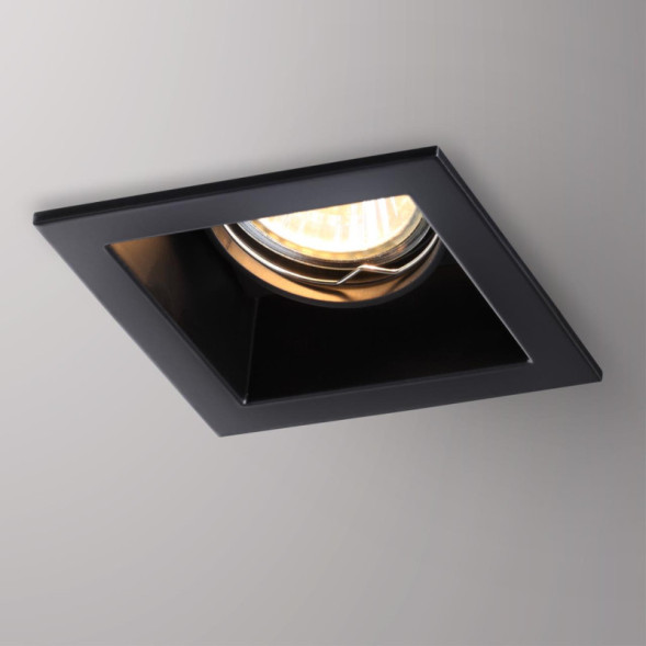 Встраиваемый точечный светильник Novotech BELL 370842