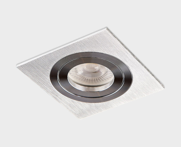 Точечный встраиваемый светильник ITALLINE SAG103-4 SAG103-4 silver/silver