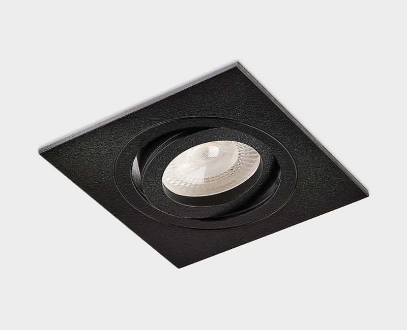 Точечный встраиваемый светильник ITALLINE SAG103-4 SAG103-4 black/black