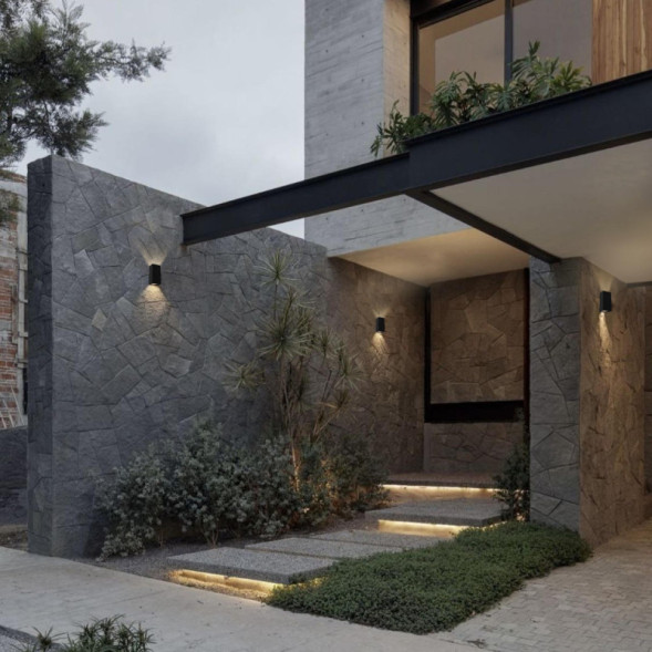 Уличный настенный светильник LOFT IT 100007/B