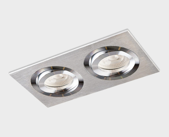 Точечный встраиваемый светильник ITALLINE SAG103-4 SAG203-4 silver/silver