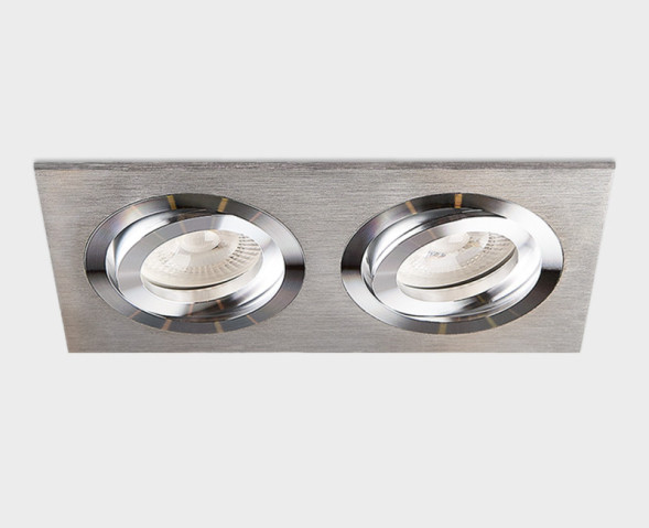 Точечный встраиваемый светильник ITALLINE SAG103-4 SAG203-4 silver/silver